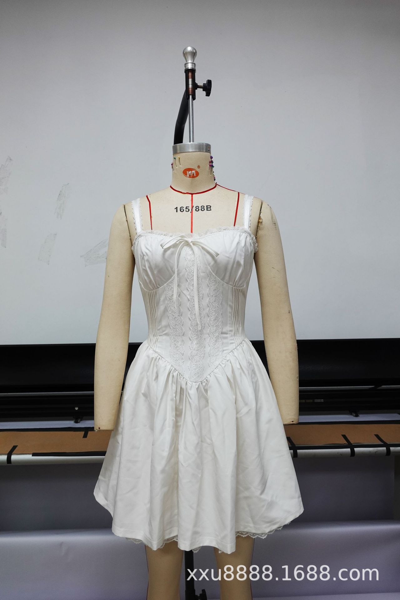 Strapless Dress Women Summer Atmosphere Slimming Red Date Short Dress