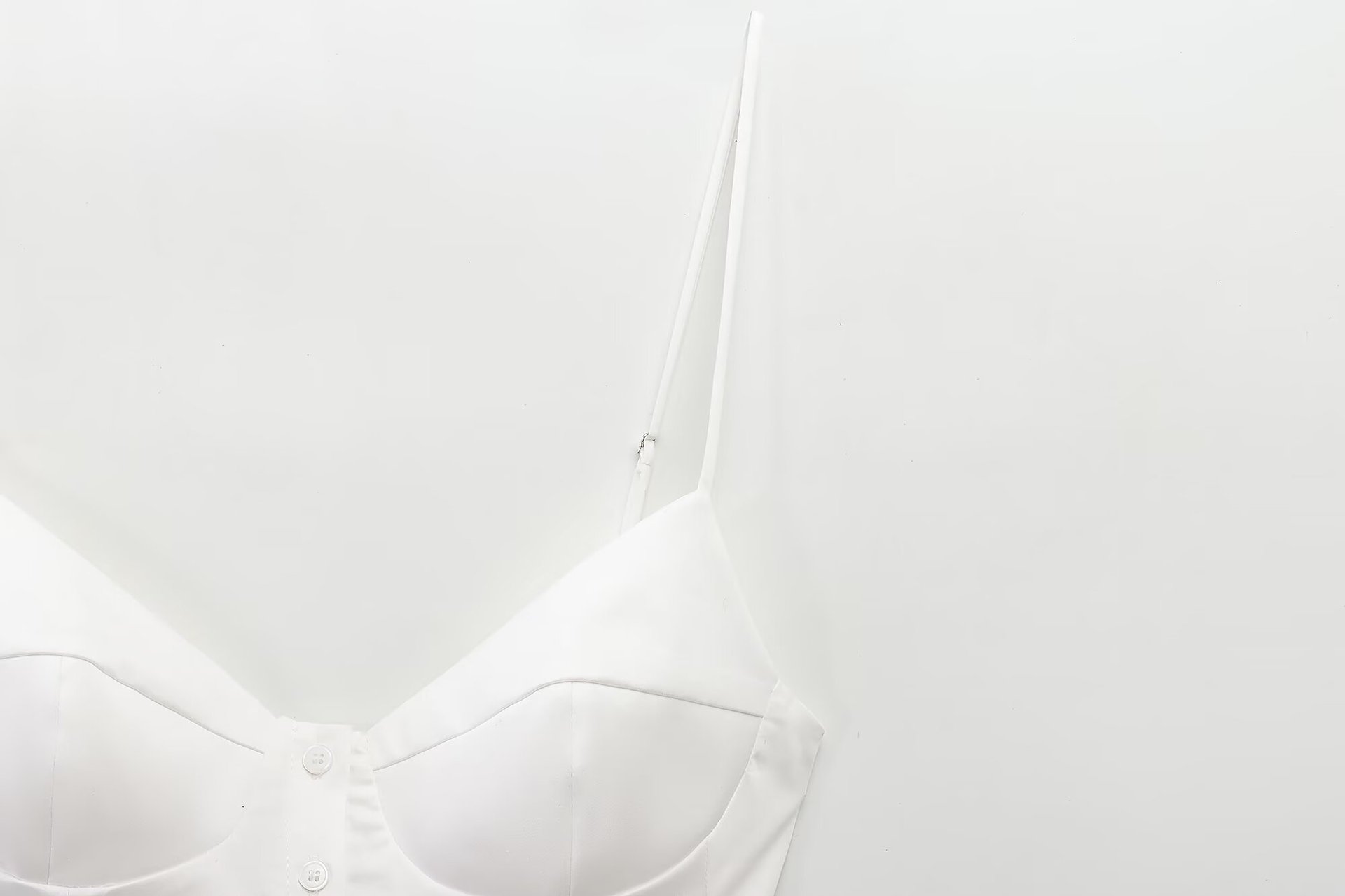 European American Sleeveless Cami