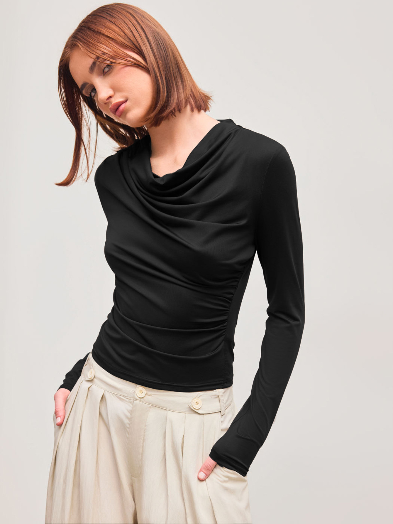 Full Sleeve Round Neck Fitted Viscose Blouse