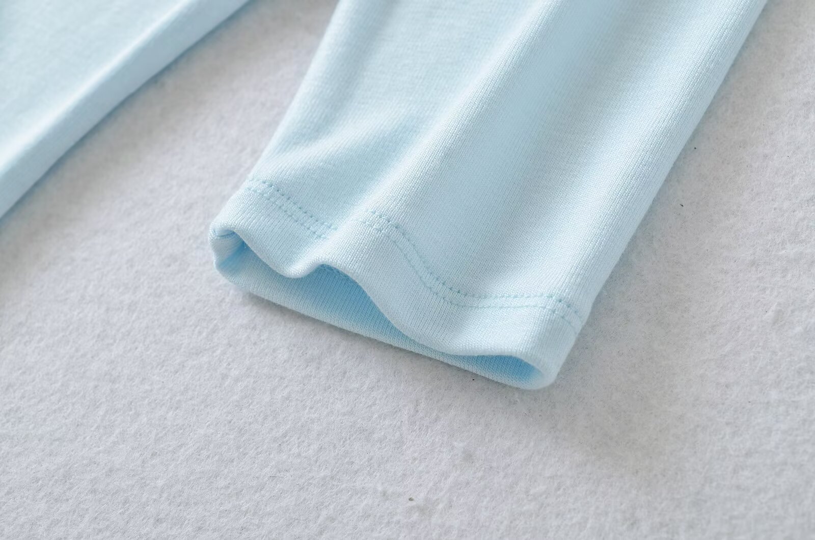 V-Neck Single Row Button Mid-Sleeve T-Shirt