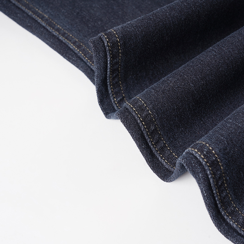 Low waist slim fit and slimming flared jeans
