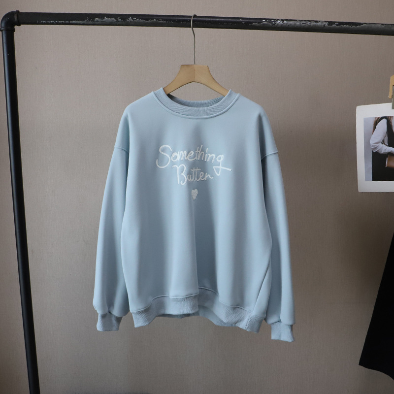 Causal Loose Fleece-Lined Hoodie with Letter and Heart Embroidery Round Neck Women's Sweatshirt