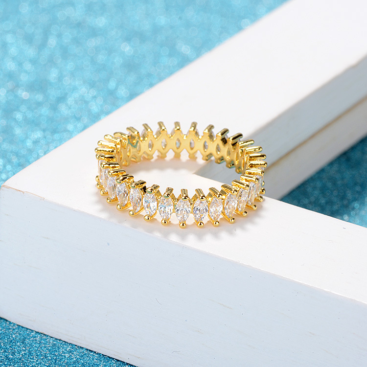 Horse Eye White Zircon Handpiece Fashion Simple European and American Platinum Ring