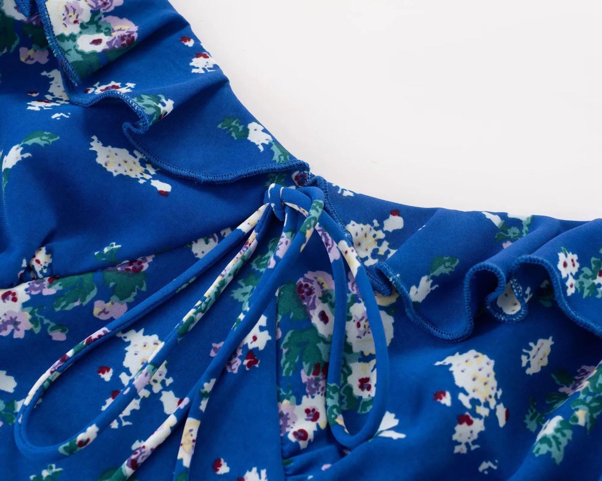 Straight Neck Tie Front Flower Puff Shirt
