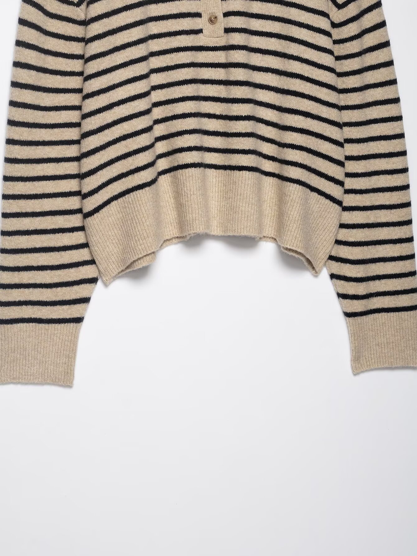 Front Placket Polyester Long Sleeve Sweaters