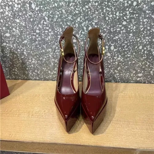 Ladies Shiny Stiletto Raised Sole Evening Shoes