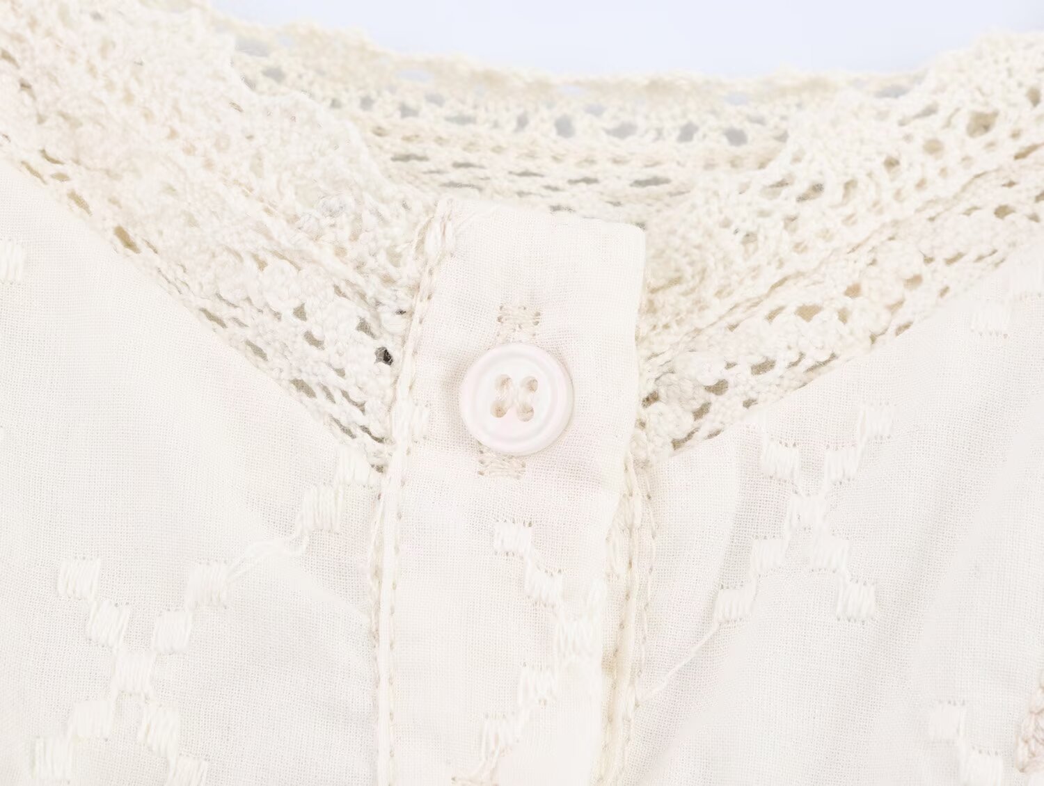 Strapless collar embroidered lace camisole top for women