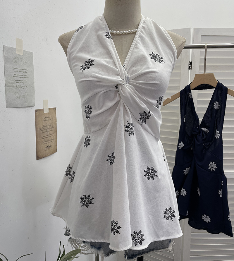 Ladies Slim Fit Polyester Knotted Plunge Resort Cami