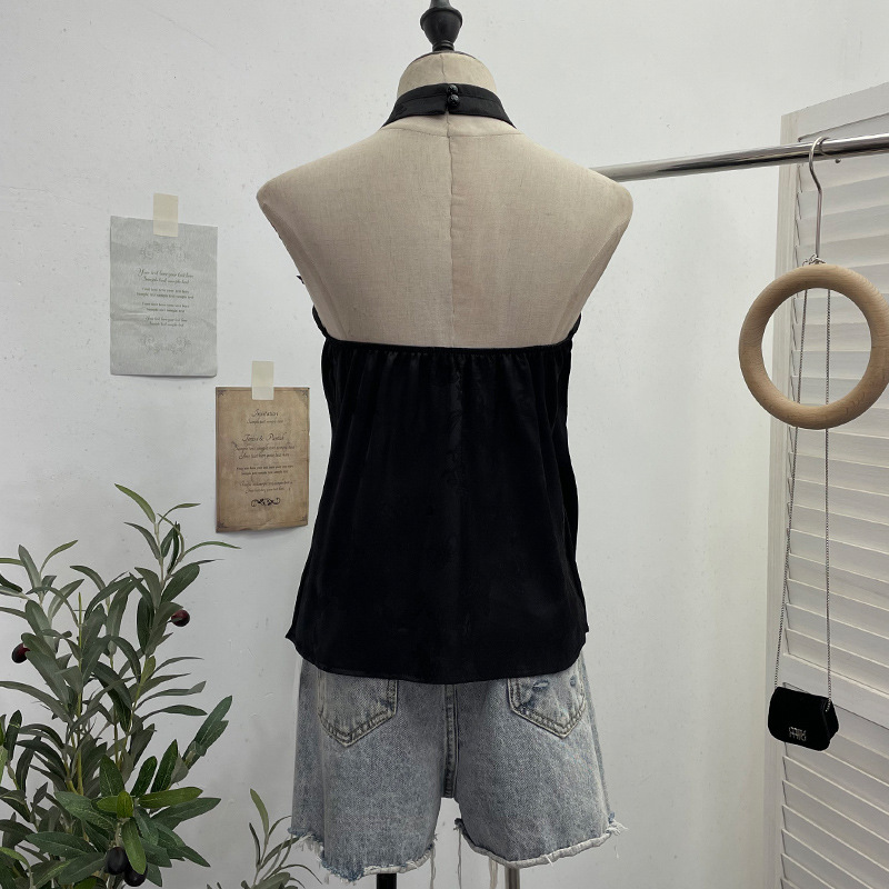 Sculpted Floral Halter Top
