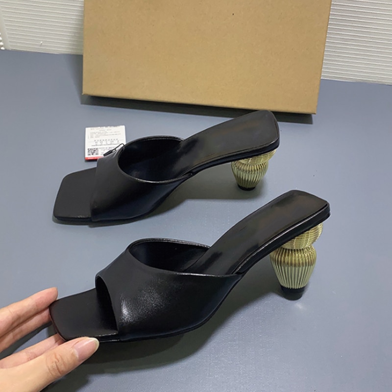 Summer New Women Shoes Square Toe Open Toe Mid-heel Patent Leather Sandals Shaped Thick Heel High-heeled Slippers Designer Shoes