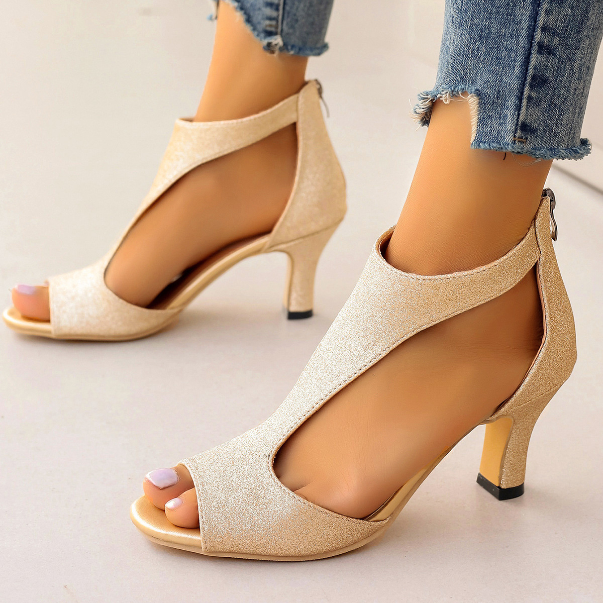 Fashionable zippered fish mouth sandals for women's summer new oversized side air thin heel Roman sandals
