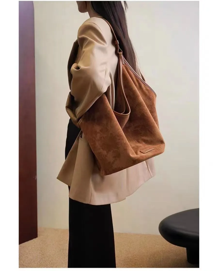 Women's Corduroy Small Shoulder Bag Solid Color Student School Bag Bag Winter Retro Travel Handbags Tote Bags