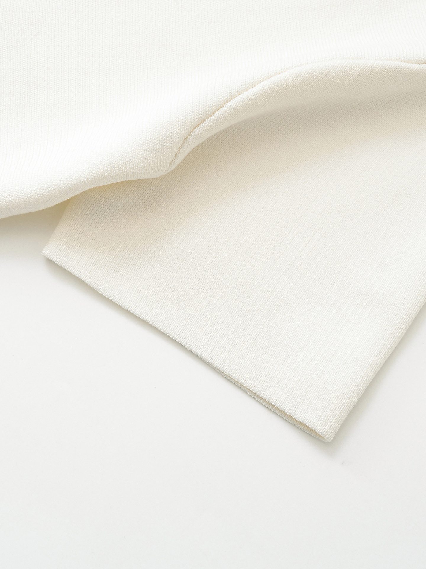 Half Sleeve Solid Swing Sweater