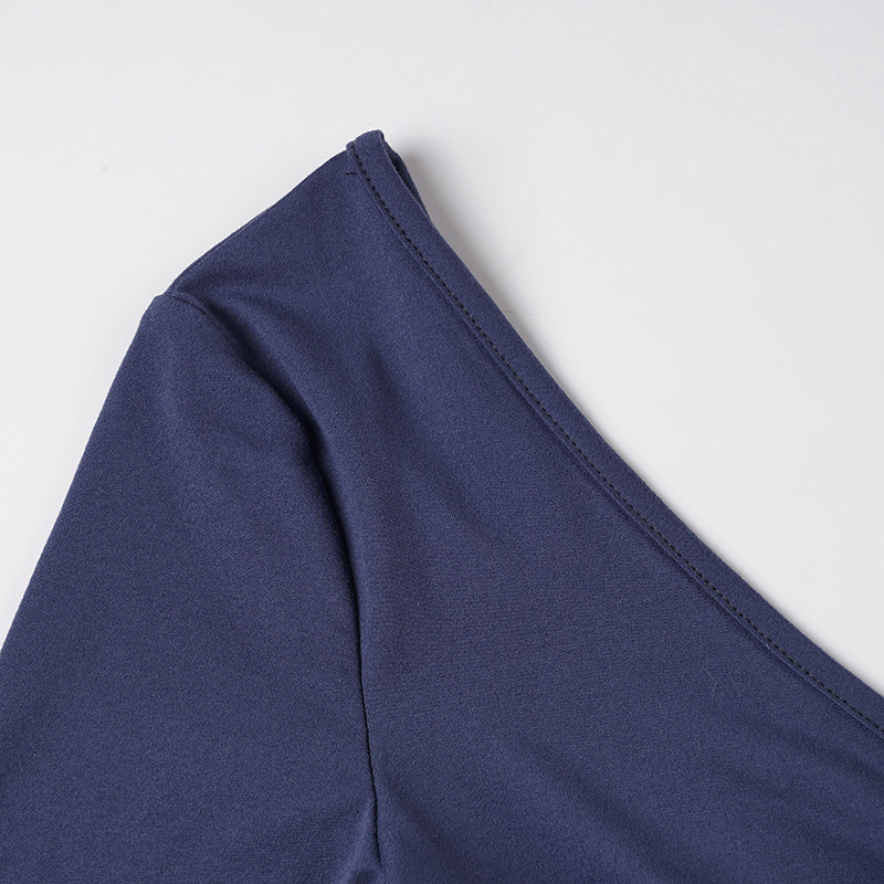 Spicy Curve-Hugging A-Line Long Sleeve Top