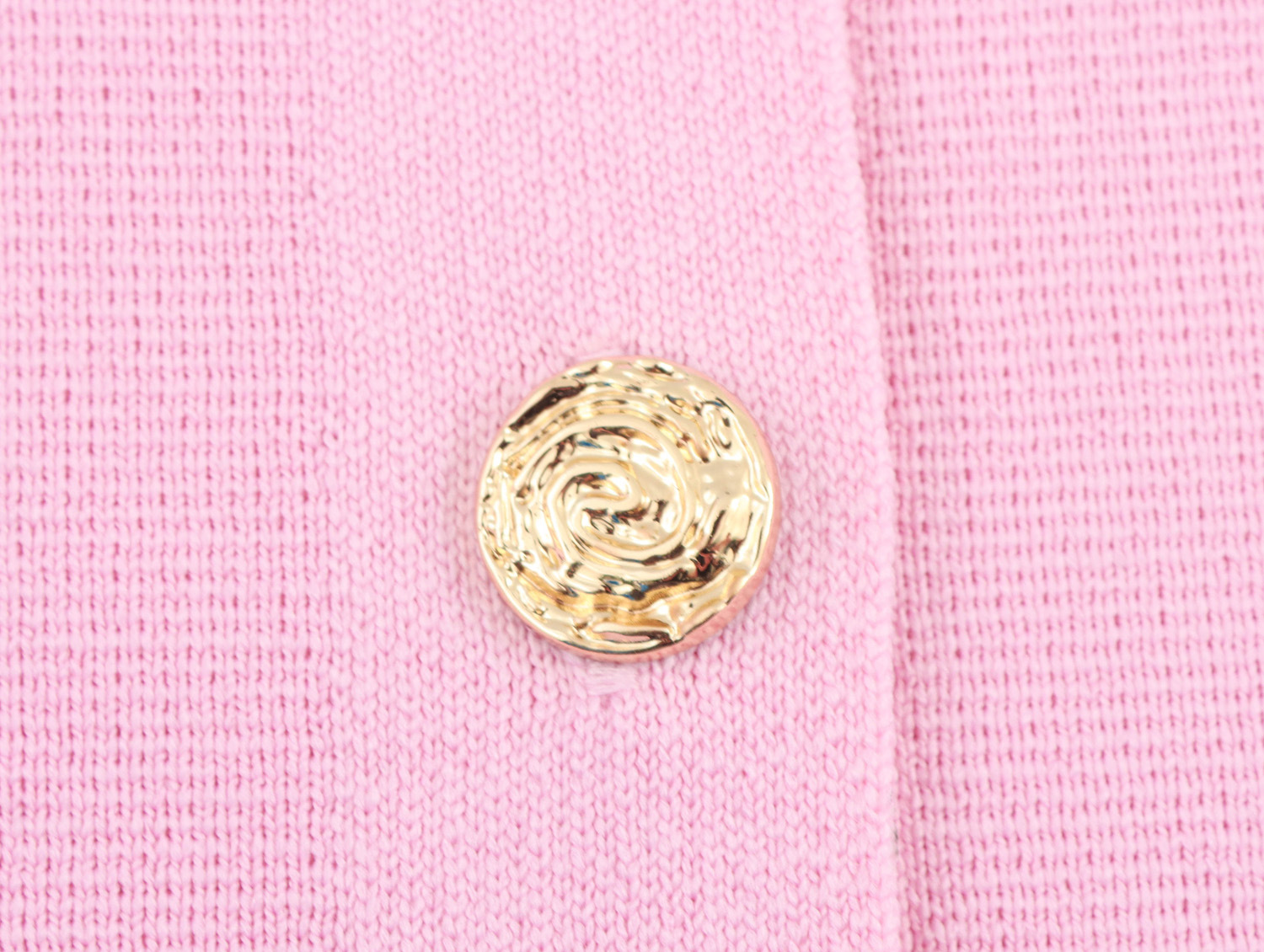 Round neck short sleeved button up knitted sweater top for women
