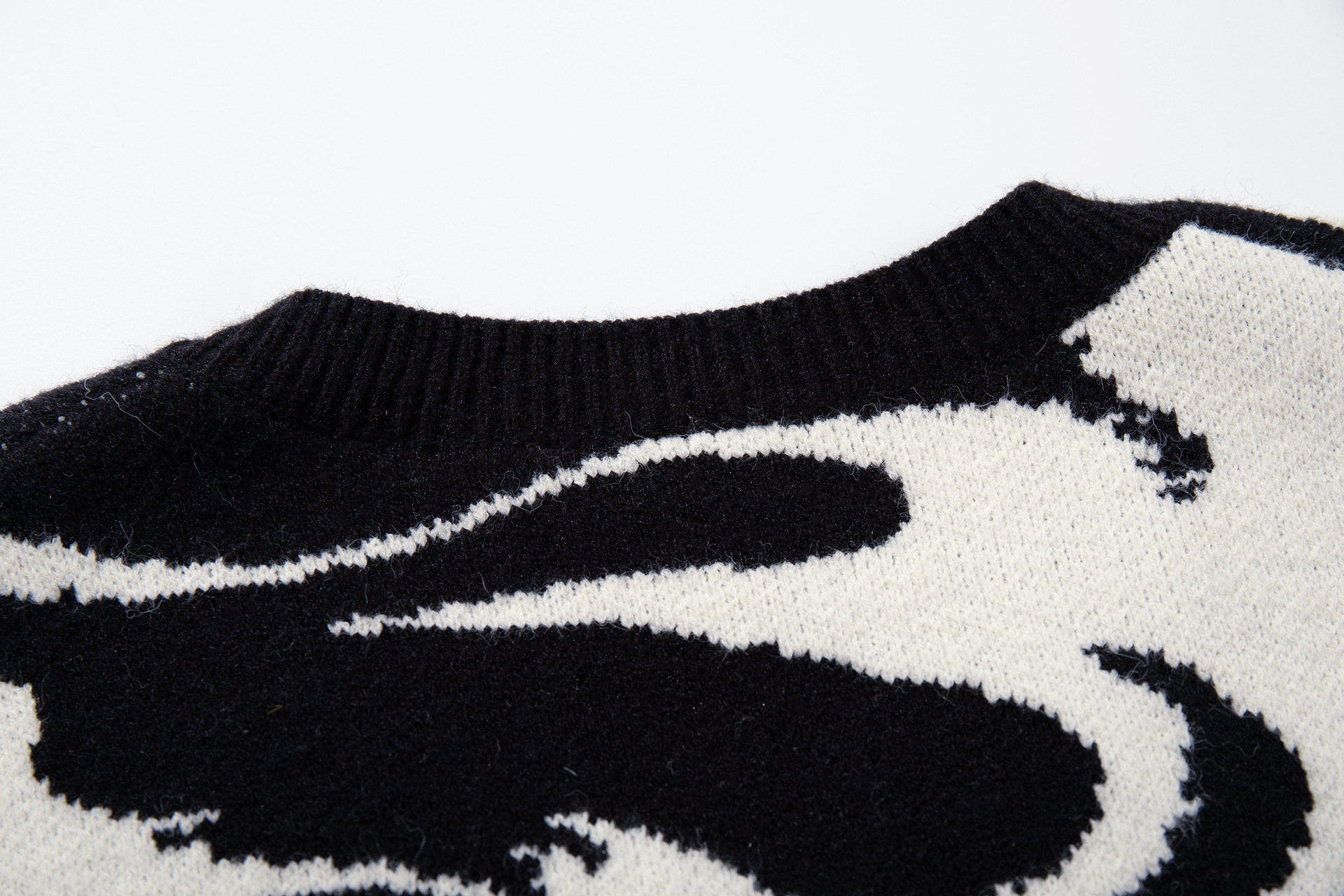 Loose Jacquard Sleeveless Acrylic Sweater