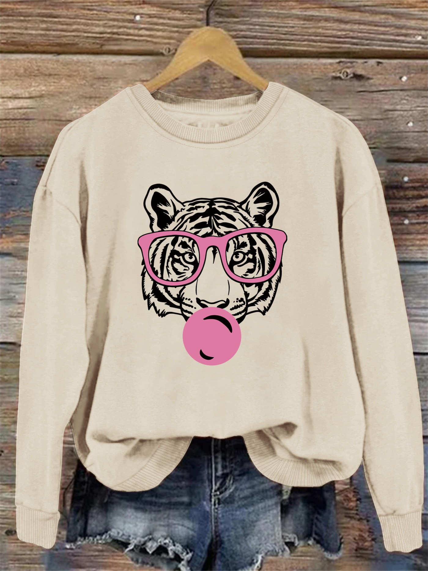 Women's Striped Cat Graphic Sweatshirt