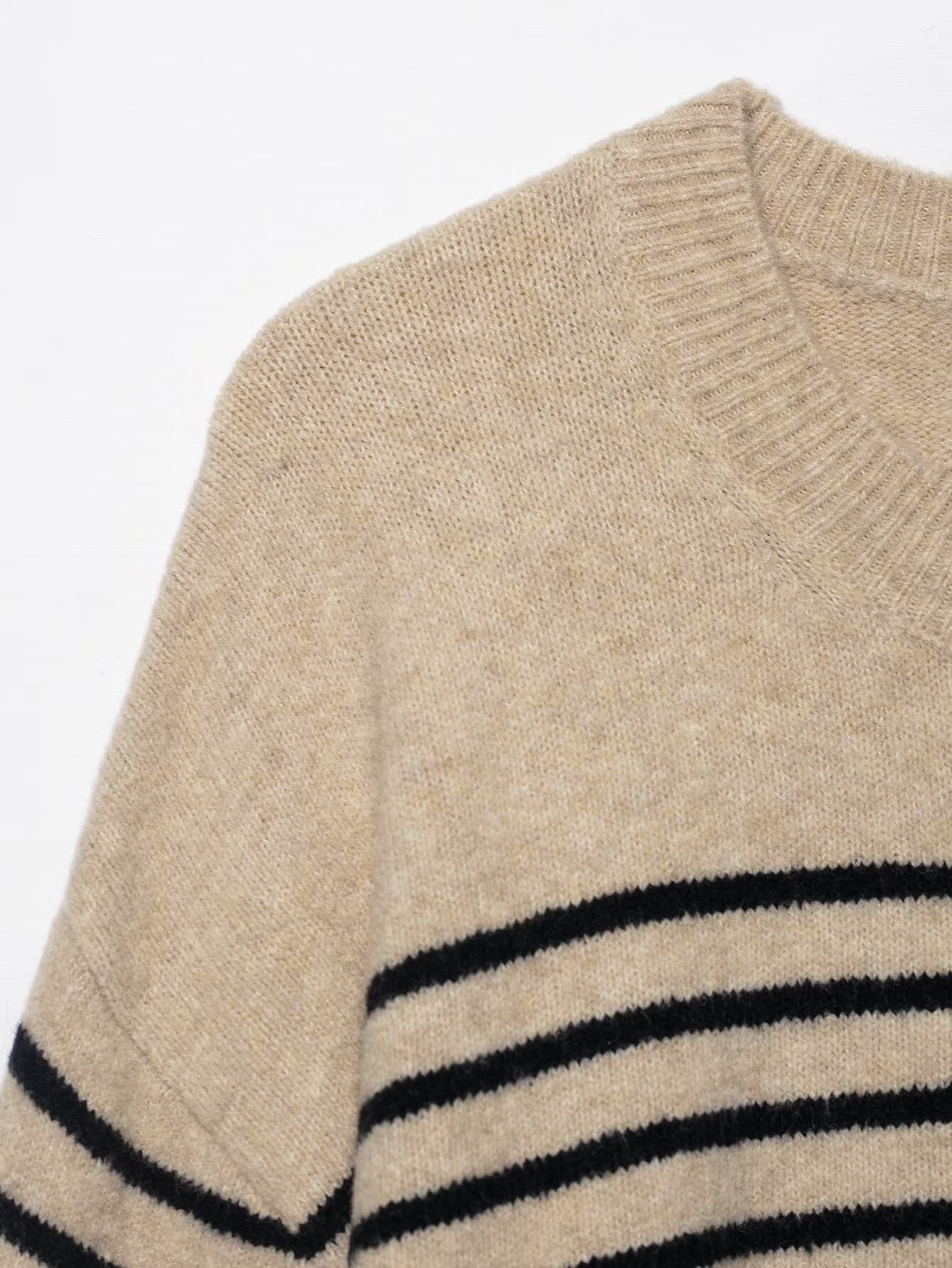 Front Placket Polyester Long Sleeve Sweaters