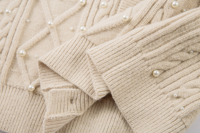 Urban Relaxed Fit Long Sleeve Plunge Neck Cardigan