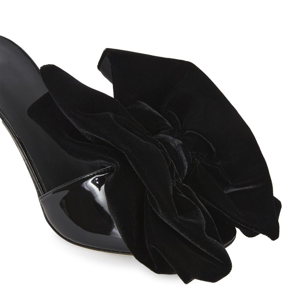 European and American Large Sized Fashionable and Luxurious Bow Tie Brown High Heel Slippers