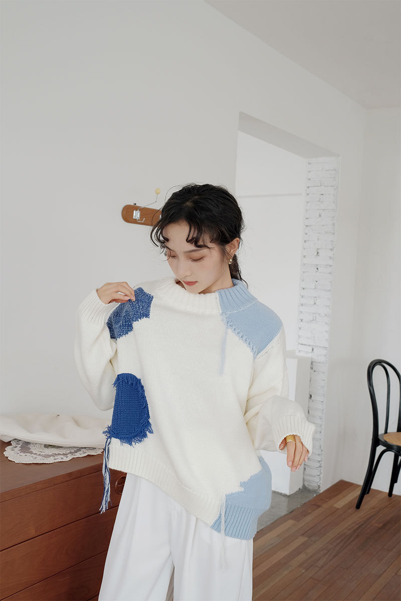 Ladies Ivory Fringe Relaxed Crew Sweater