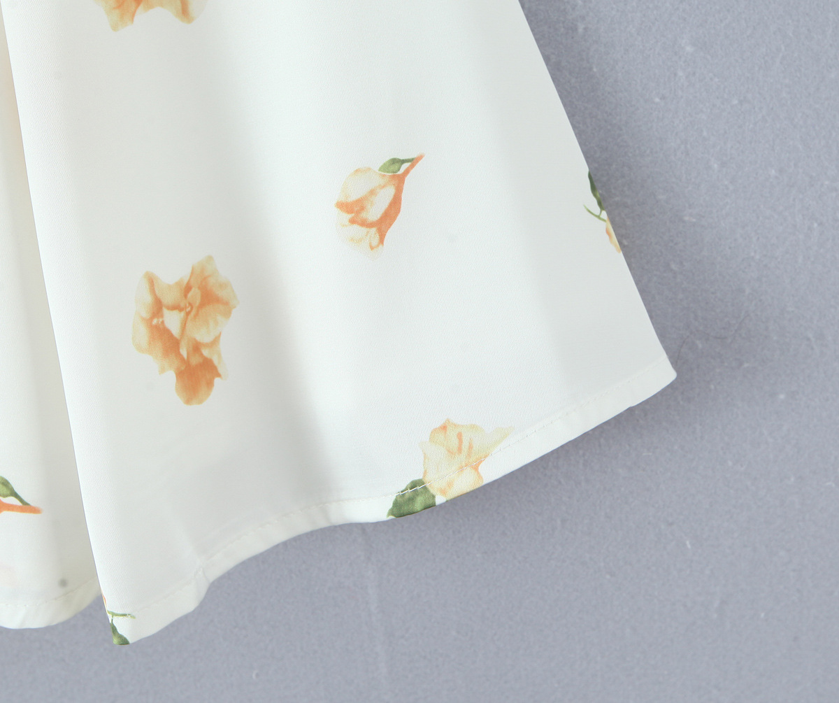 Box Neck Puff Mini Flower Dress