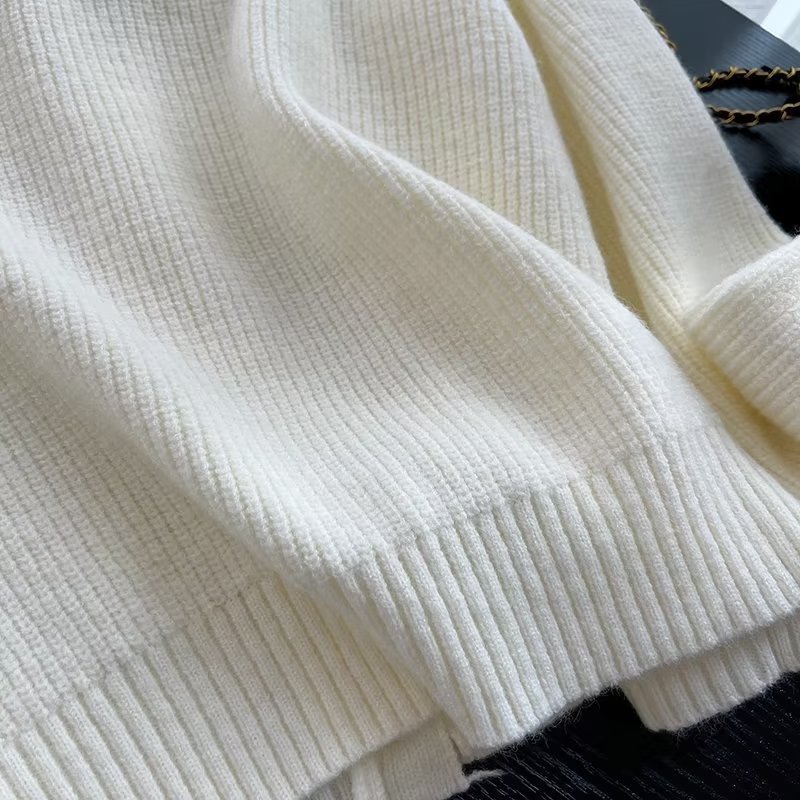 Ladies Fall Mock Collar Cardigan