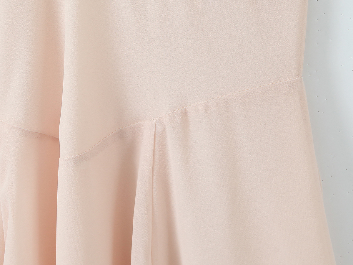 Sleeveless Halter Low-Back Fitted Dress