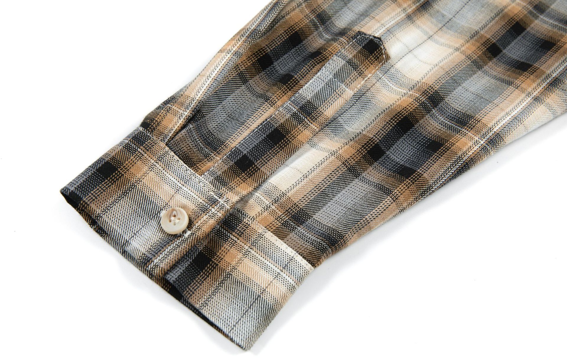 Relaxed Paneled Tartan Cargo Emblem Shirt