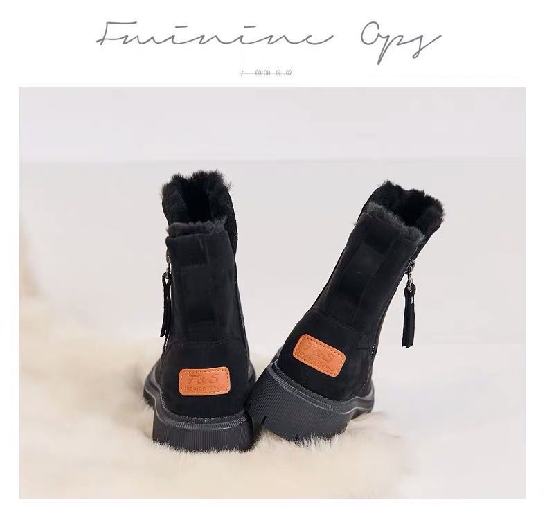 Winter women's boots with thick and warm cotton shoes and fur integrated in the middle tube and velvet