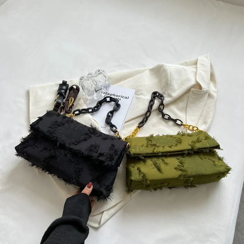 Canvas Crossbody Bags for Women New In Latest Trend Designer Chain Shoulder armpit Handbags Small Underarm Bag