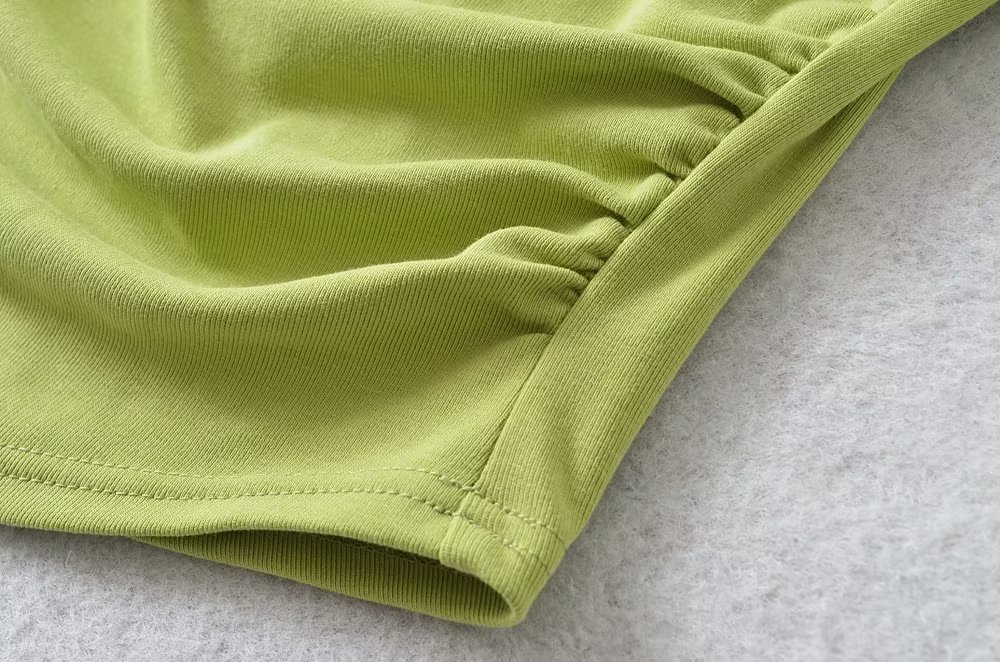 Slim Crew Half Sleeve Gathered Cropped Scalloped T-shirt