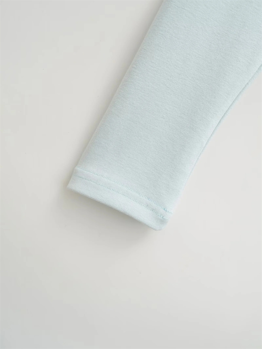 Ladies Minimalist Fitted Full Arm Hoodie