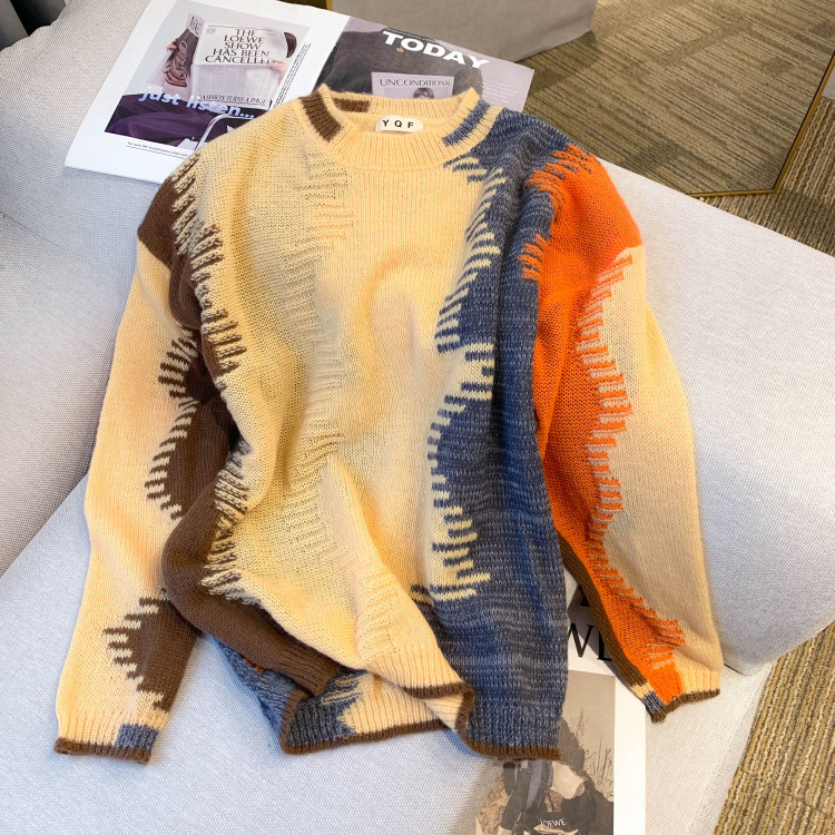 Ladies Oversized Retro Two-Tone Acrylic Sweater