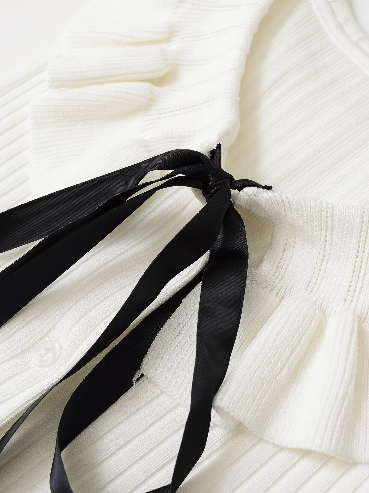 Ladies Sleeveless Ribbon Knot Eyelet Tee