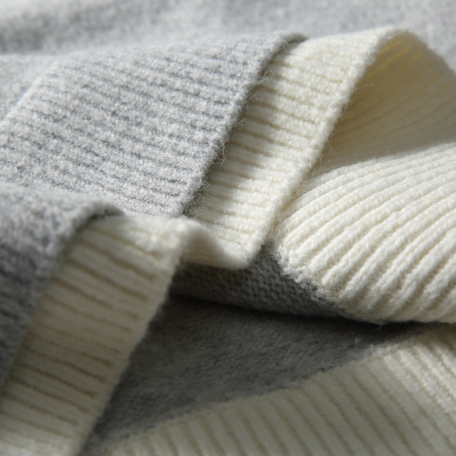 Premium Faux Layered Partial Zip Hood Sweater