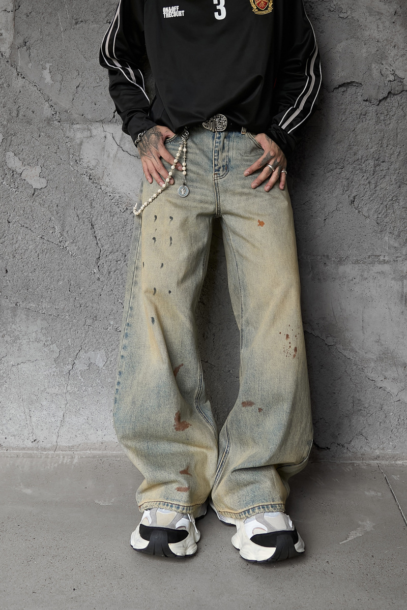 Streetwear Hip-hop Fashion Design Spray Painted Knife Pants for Men Loose Versatile Washed Distressed Denim Jeans
