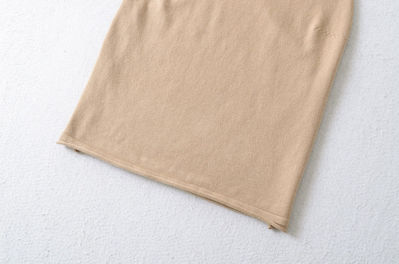 Sexy Deep U-Neck Hollow-Out Sleeve Rolled Hem Knit Tank Top