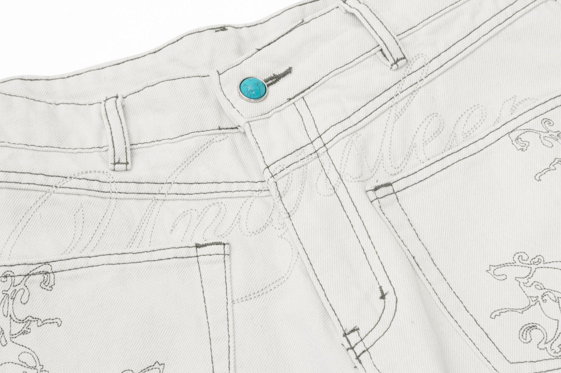 Street Style Retro White Denim Embroidered Deconstructed Design Men's Loose Knife Cut Jeans
