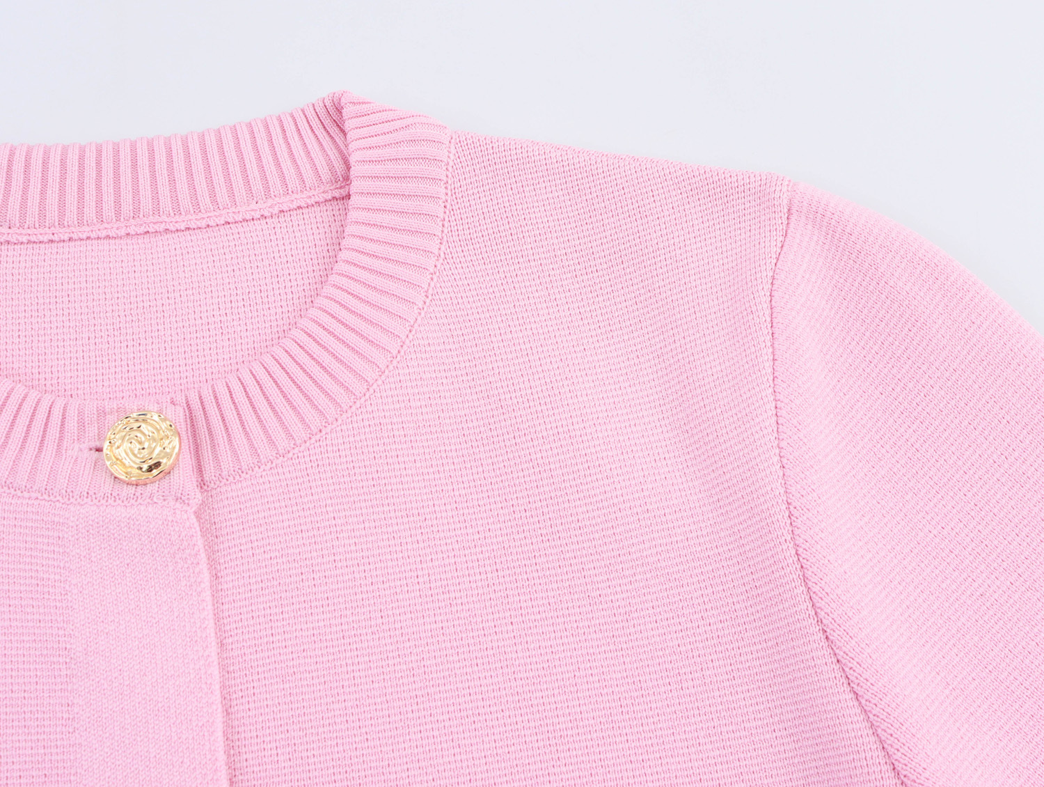 Round neck short sleeved button up knitted sweater top for women