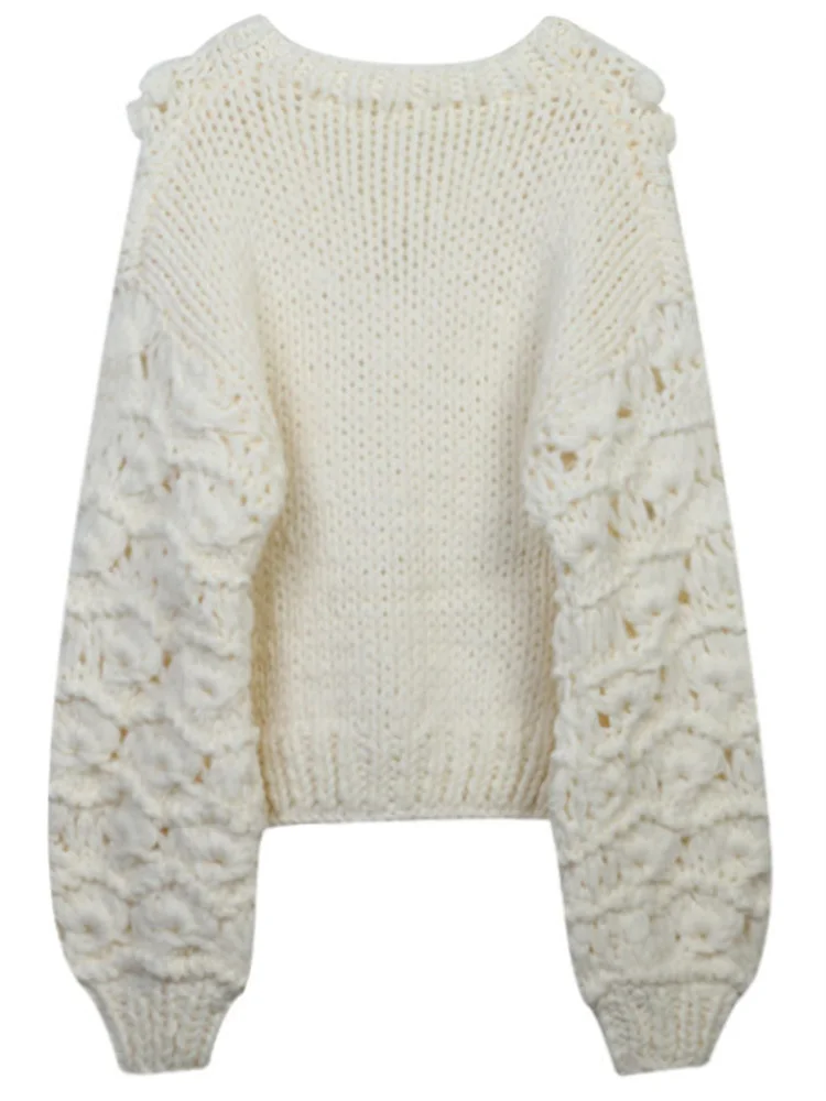 Ladies' Oversized Cutout Cotton Front Clasp Sweater