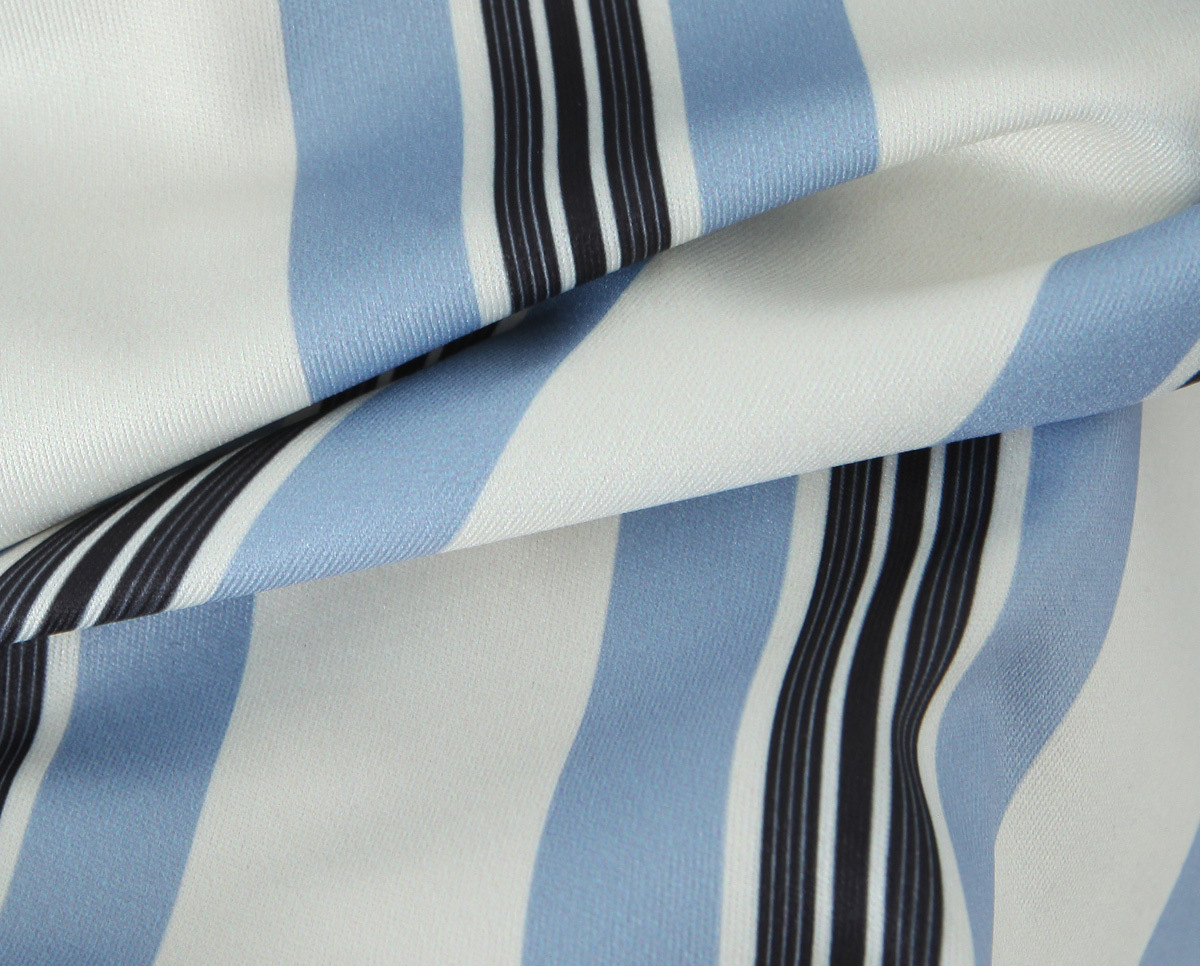Crew Neck Short Sleeve Sleek Linear Panel Tee