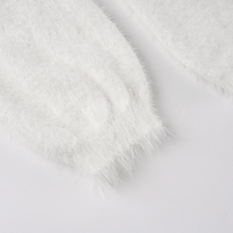 Ladies Relaxed Round Neck Plain Furry Sweater