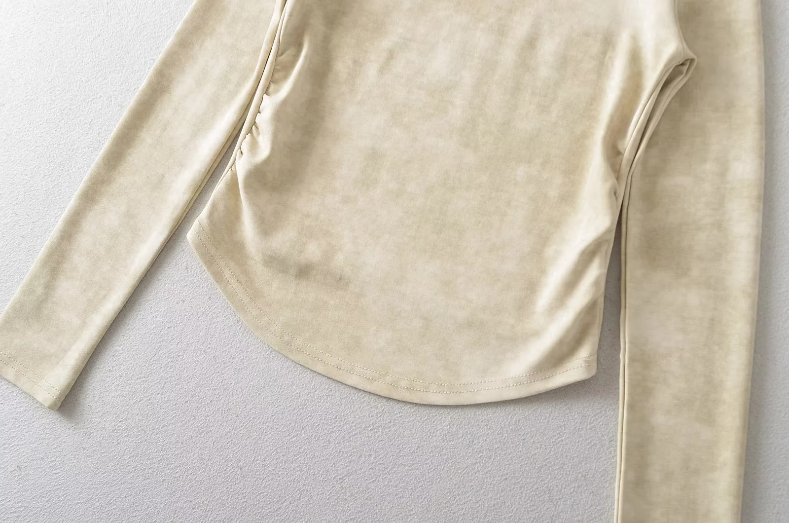 Playful Ladies Full Sleeve Cotton Crewneck Spiral Tee