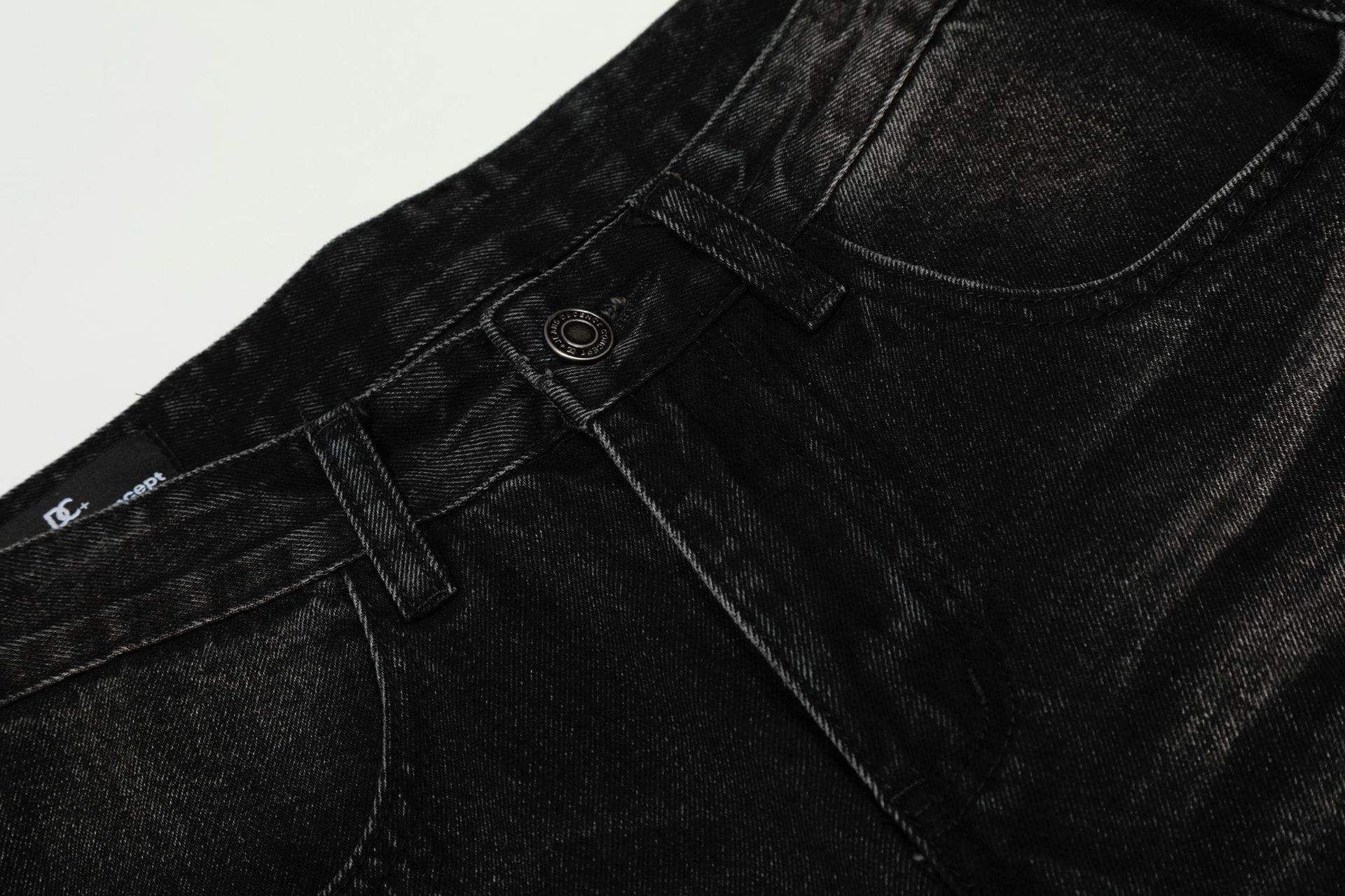 Style Washed Black Vintage Cat-Whisker Pattern Design Men's Loose Knife Cut Jeans
