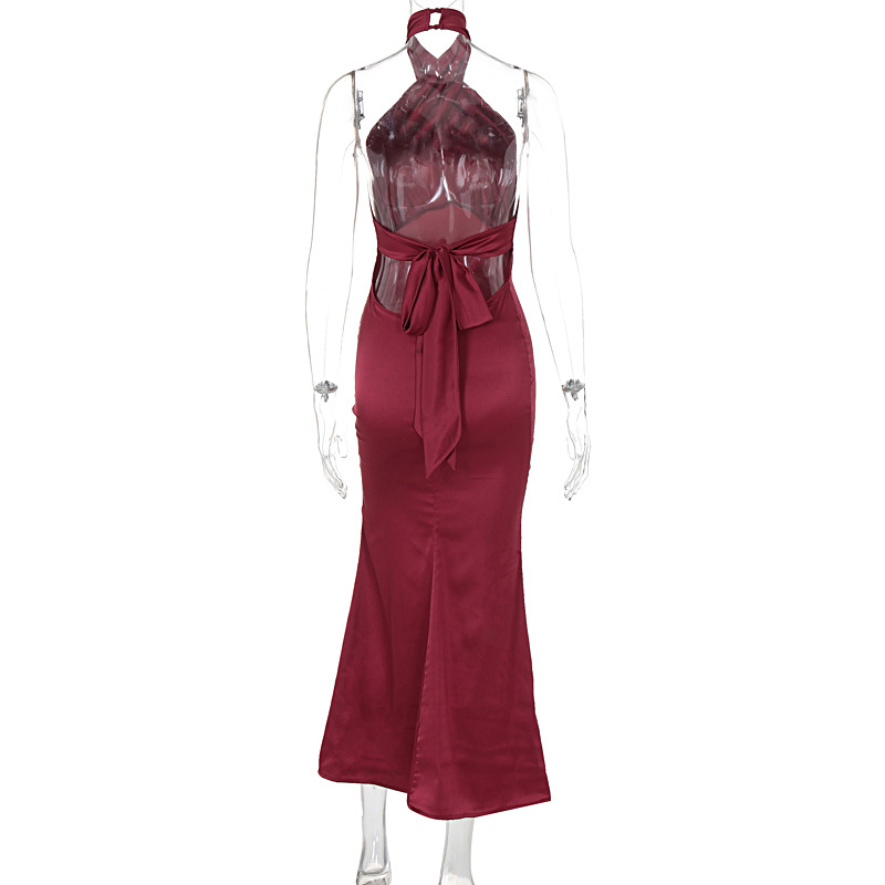 Backless sleeveless elegant dress