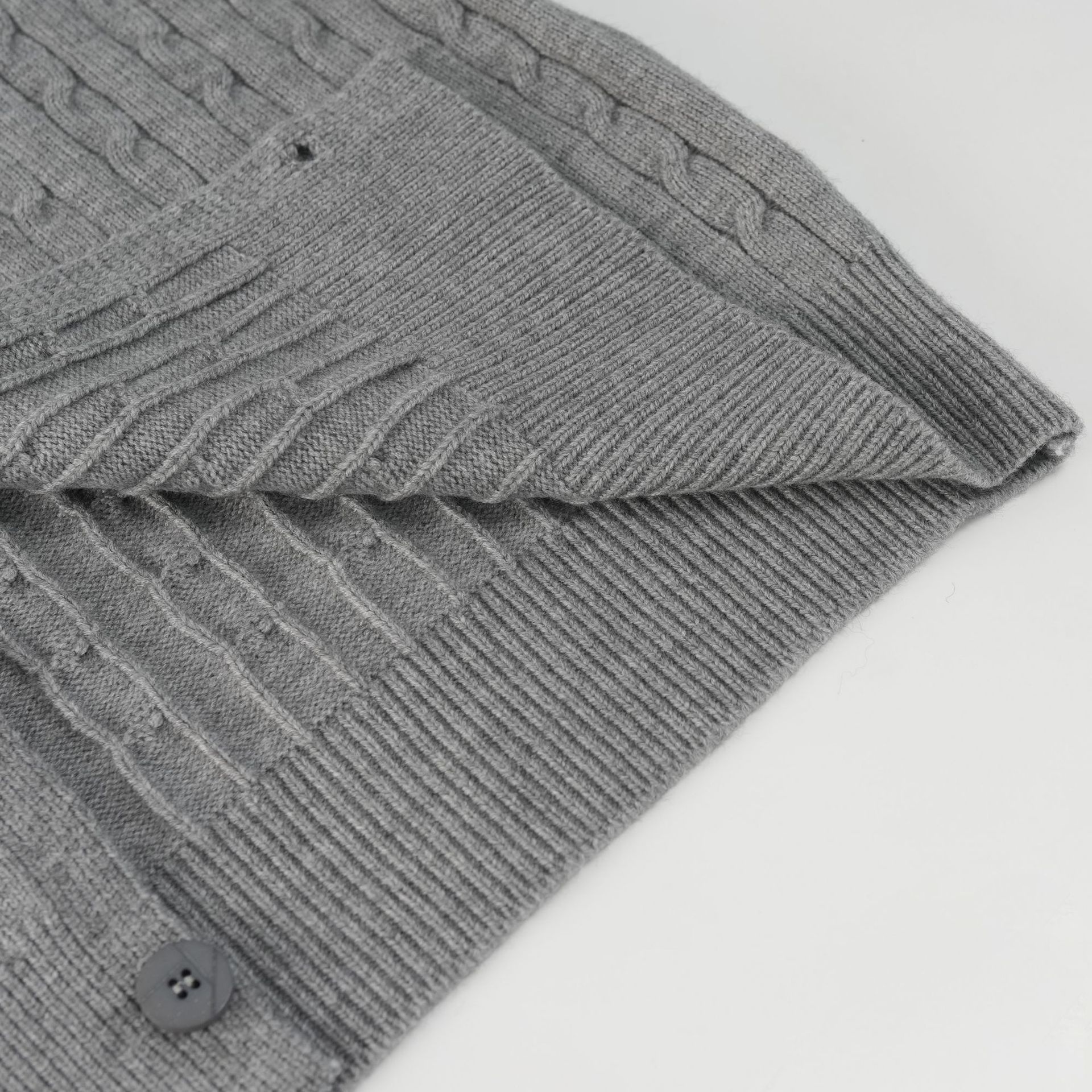 Relaxed Two-Tone Polyester Cardigan