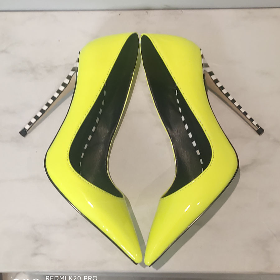 Thin Heeled High Heels, European and American Pointed Patent Leather Color Matching Light Cut Large Size Single Shoes