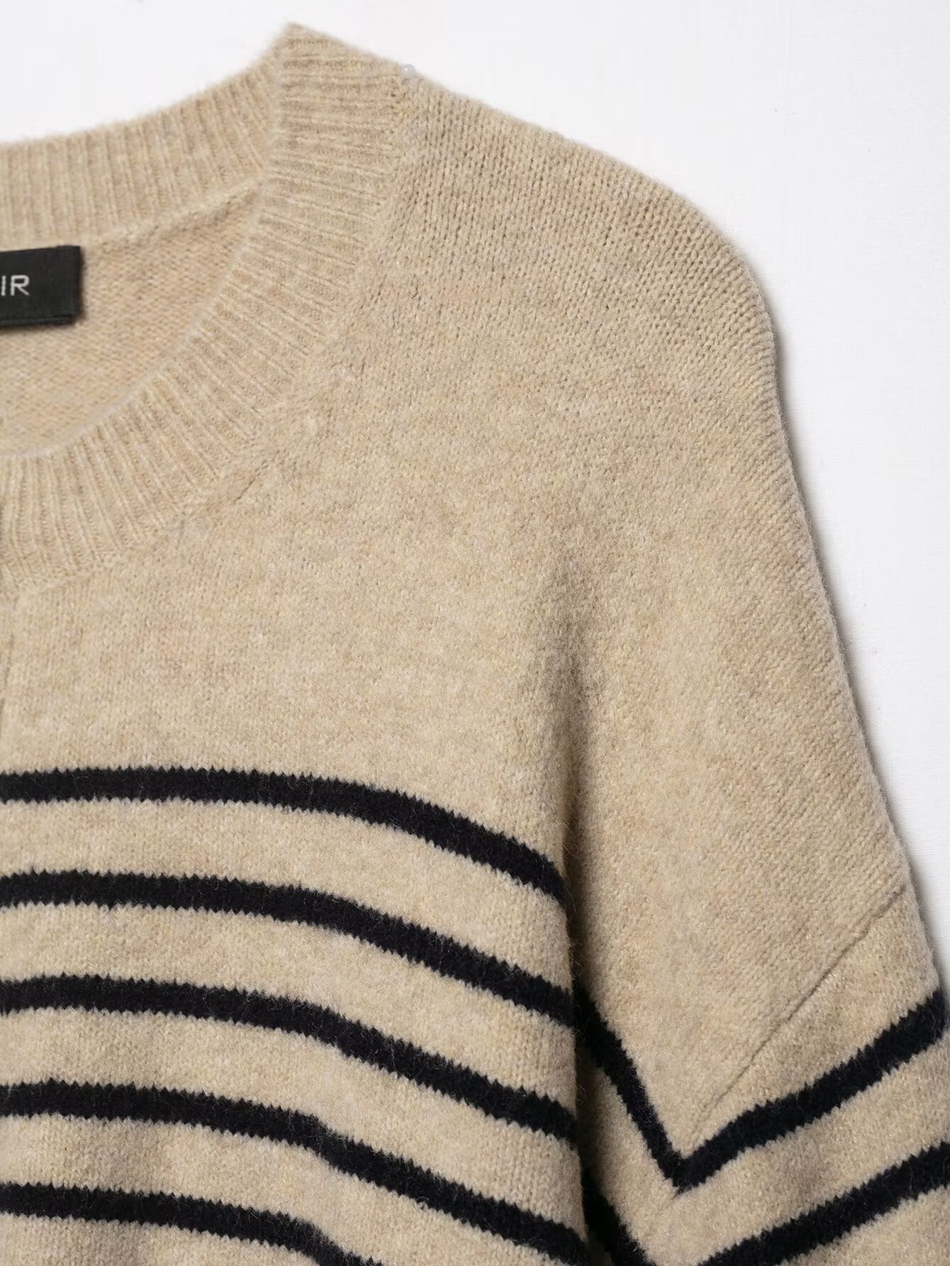 Front Placket Polyester Long Sleeve Sweaters