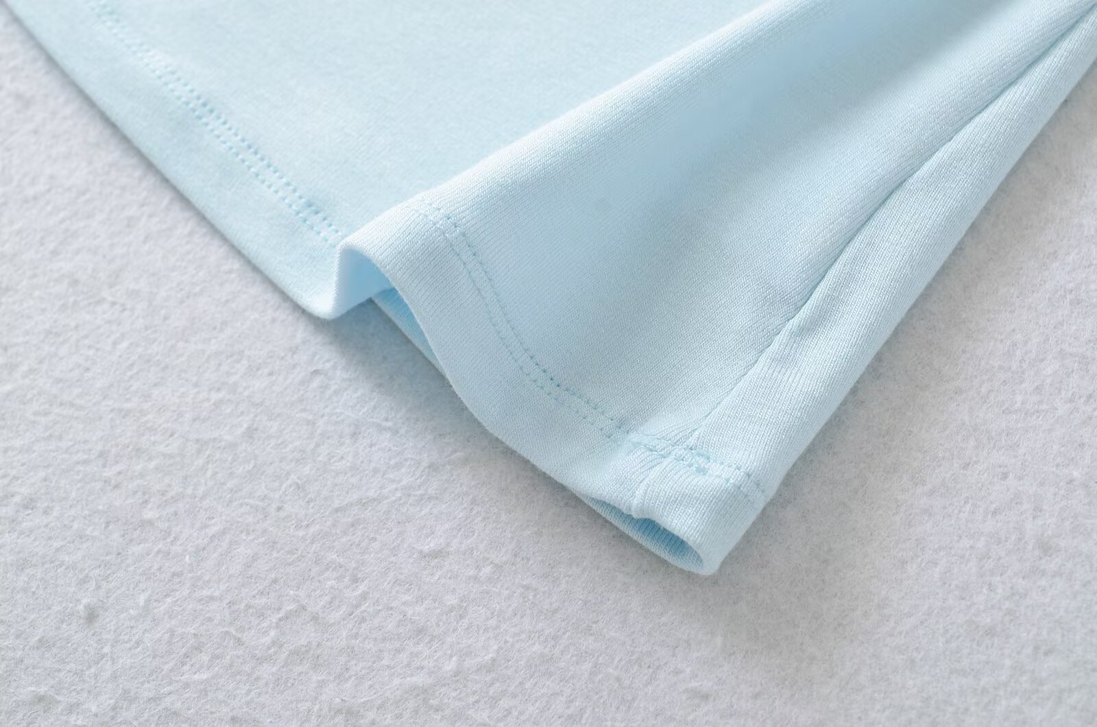 V-Neck Single Row Button Mid-Sleeve T-Shirt